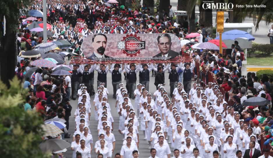 Así se vivió el desfile del 16 de septiembre en Puebla (FOTOS)