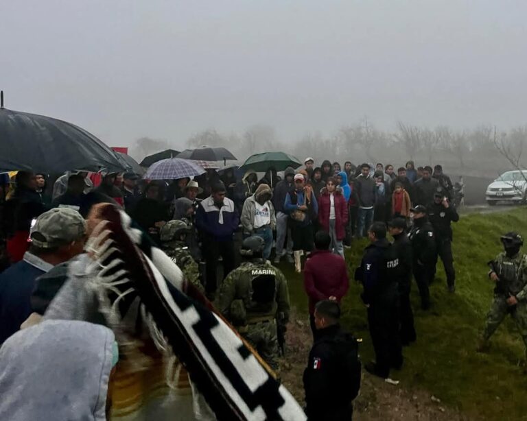 Terrible Turba intenta linchar a presunto ladrón en Tlatlauquitepec